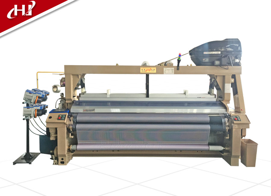 JX822-260多臂双泵四喷喷水织机